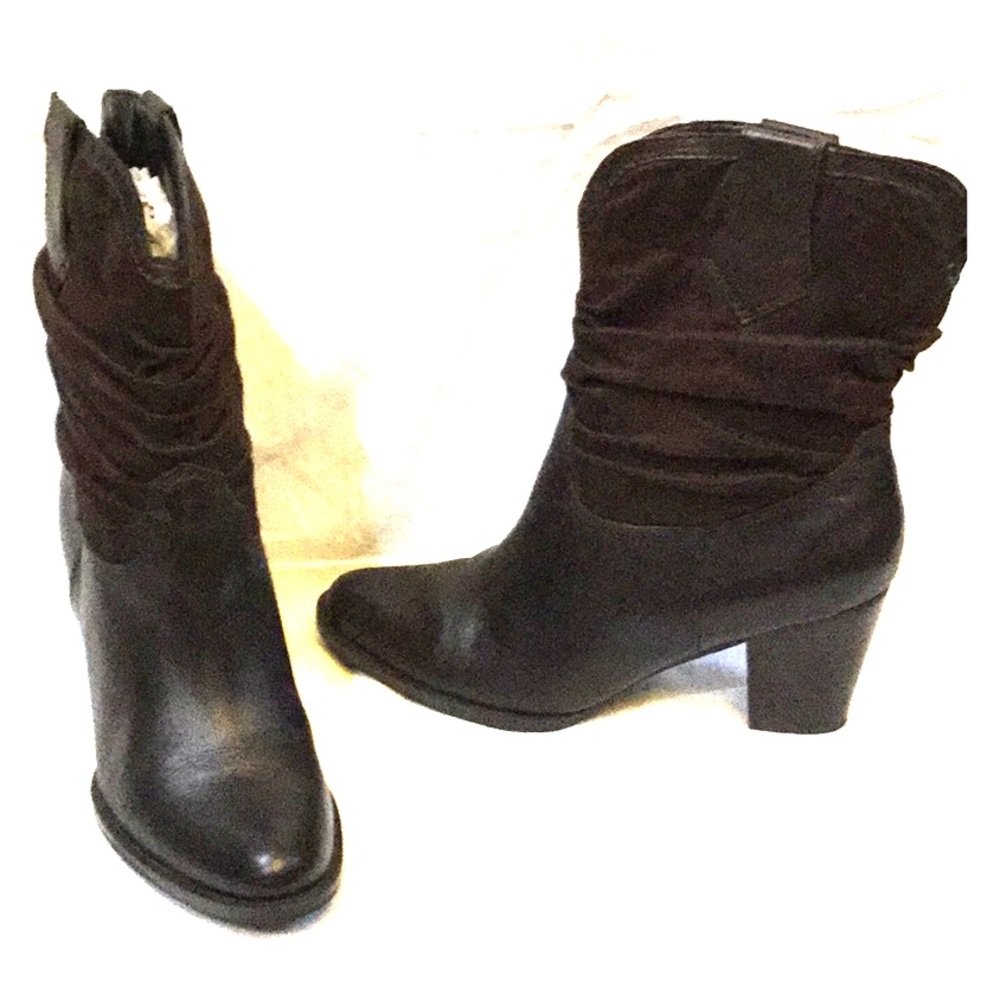 Connie Boots